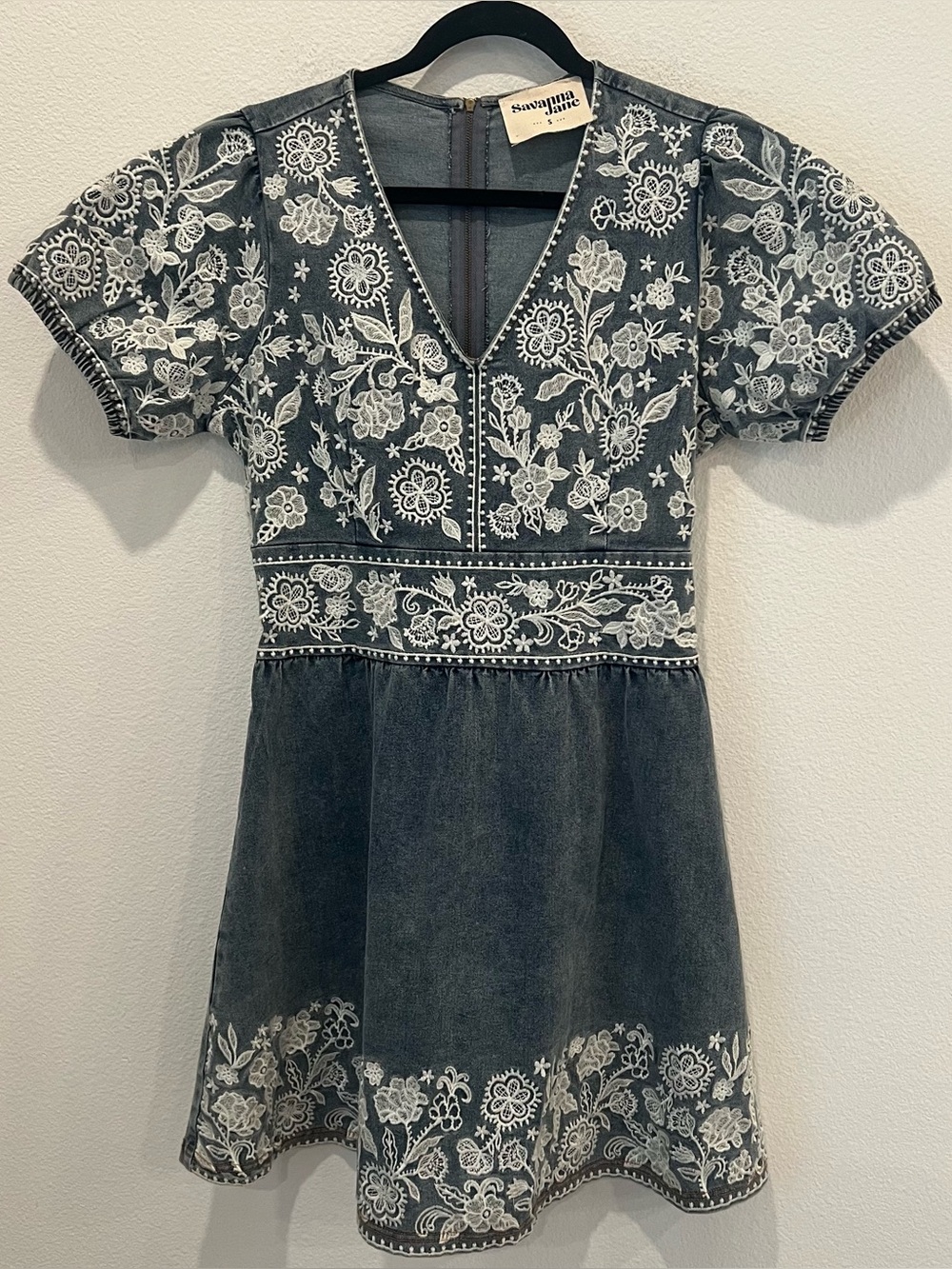 Savanna Jane Jean Girly Western Embroidered Jean dress size: S party vacation - Picture 1 of 7
